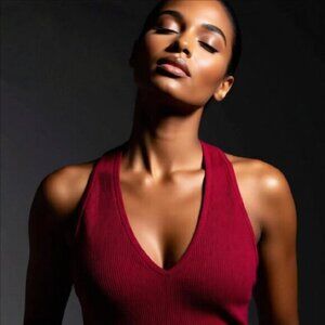 VALUE BUNDLE: 2X/3X Zenana Cranberry Crop Top/Bralette/ Sportsbra & Earrings